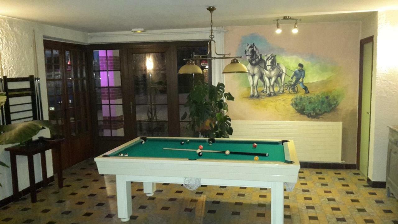 Le Phoenix Hotel Сен Флорентин Екстериор снимка